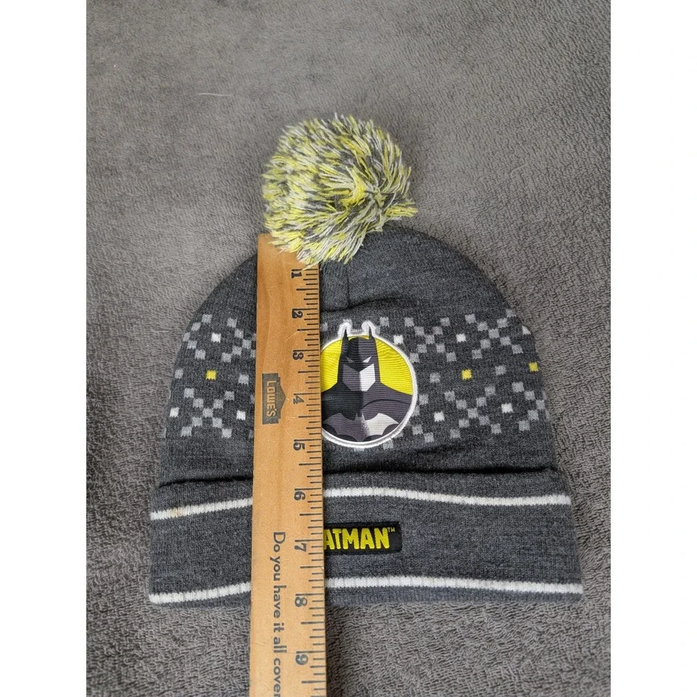 Youth I'm Batman‎ Gray Cuffed Knit Hat Pom One Size Fits Most